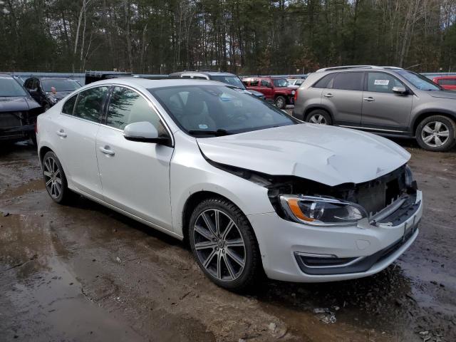 Photo 4 from auction – 2015 VOLVO S60 PREMIE with VIN YV126MFBXF2302765