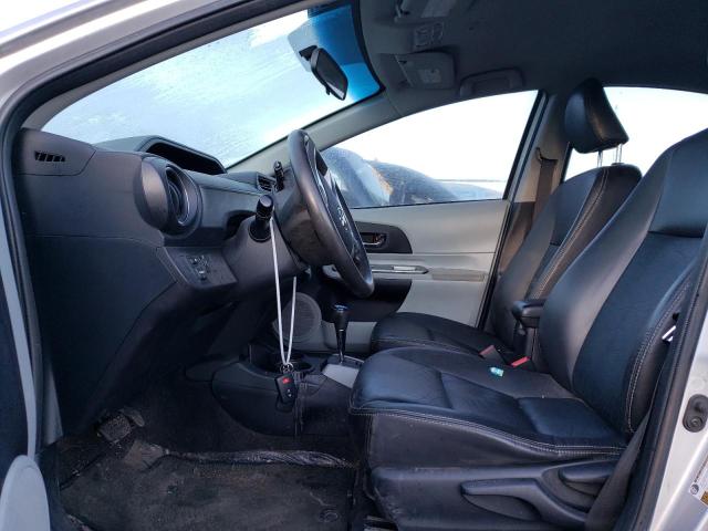 Photo 7 from auction – 2012 TOYOTA PRIUS C with VIN JTDKDTB3XC1011401