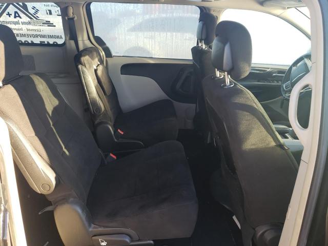 Photo 11 from auction – 2012 CHRYSLER TOWN & COU with VIN 2C4RC1BG7CR158022