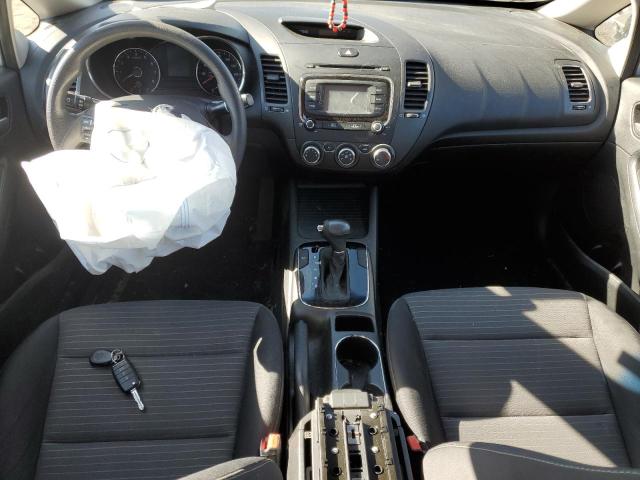 Photo 8 from auction – 2017 KIA FORTE LX with VIN 3KPFL4A78HE054783