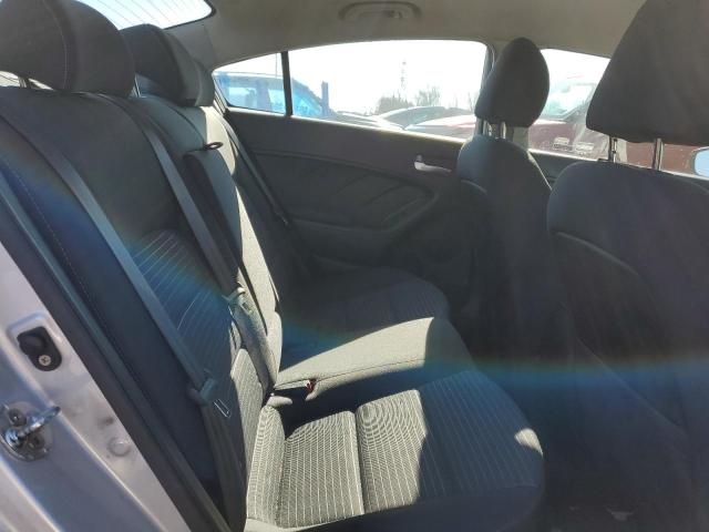 Photo 10 from auction – 2017 KIA FORTE LX with VIN 3KPFL4A78HE054783