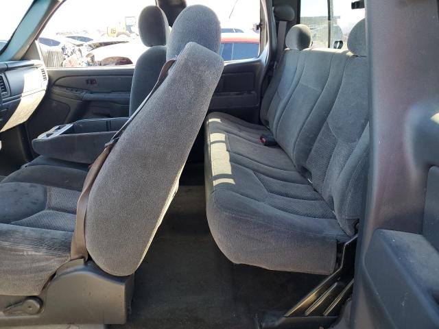 Photo 10 from auction – 2005 CHEVROLET SILVERADO with VIN 1GCHC29U25E225798