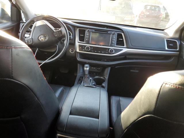 Photo 8 from auction – 2019 TOYOTA HIGHLANDER with VIN 5TDJZRFH7KS963750