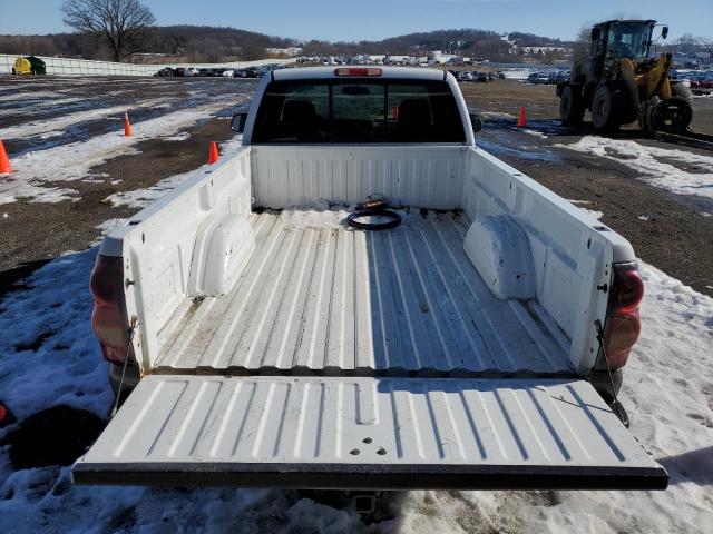 Photo 10 from auction – 2005 CHEVROLET SILVERADO with VIN 1GCEC14T15Z231371