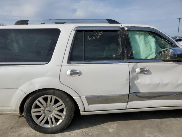 Photo 11 from auction – 2013 LINCOLN NAVIGATOR with VIN 5LMJJ2H50DEL05416