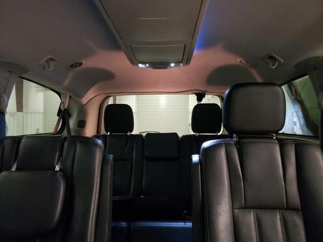 صورة رقم 10 من المزاد - 2015 CHRYSLER TOWN & COU مع VIN 2C4RC1BG6FR552180