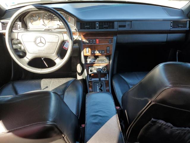 Photo 8 from auction – 1992 MERCEDES-BENZ 400 E with VIN WDBEA34D4NB610785