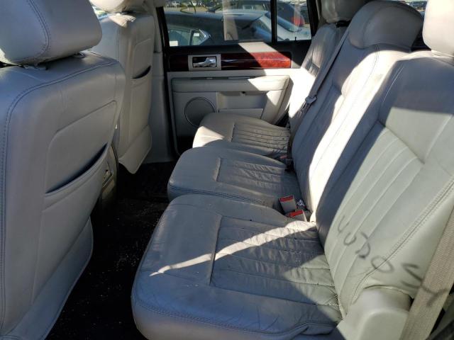 Photo 10 from auction – 2005 LINCOLN NAVIGATOR with VIN 5LMFU28515LJ15649