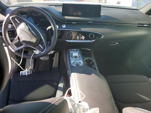 Photo 8 from auction – 2023 GENESIS GV70 BASE with VIN KMUMADTB8PU095152