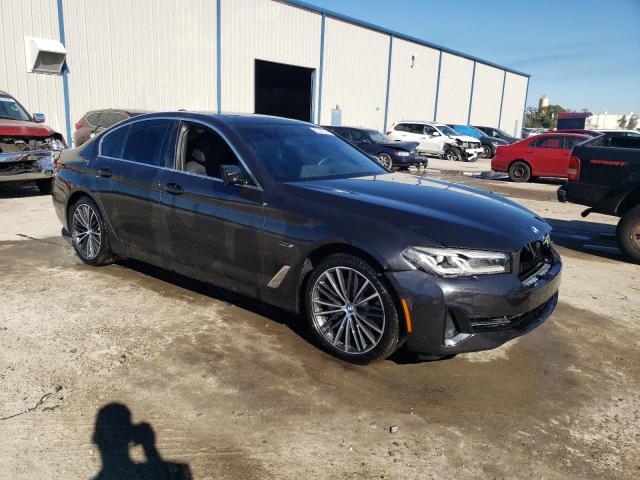 Photo 4 from auction – 2022 BMW 530E with VIN WBA13AG01NCK52169