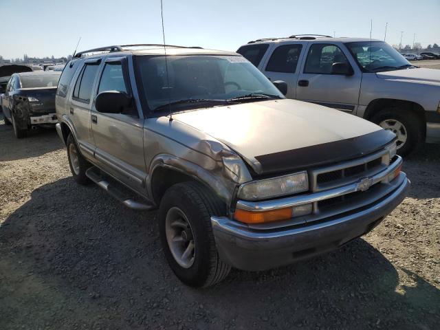 Photo 4 from auction – 2001 CHEVROLET BLAZER with VIN 1GNCS13W912222451