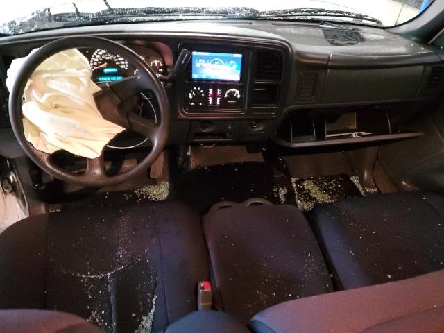 Photo 8 from auction – 2005 CHEVROLET SILVERADO with VIN 1GCEC19VX5Z245800