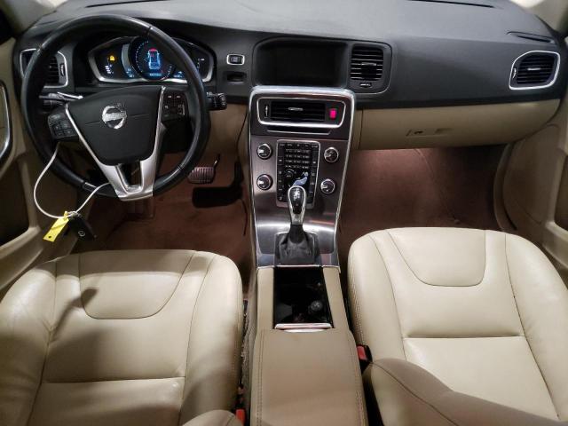 Photo 8 from auction – 2015 VOLVO V60 PREMIE with VIN YV140MEC4F1186117