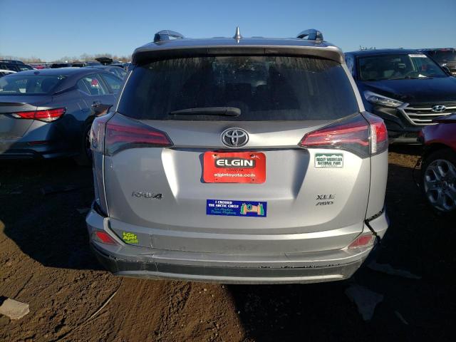 Photo 6 from auction – 2017 TOYOTA RAV4 XLE with VIN 2T3RFREV9HW681975