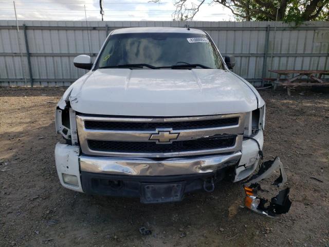 Photo 5 from auction – 2007 CHEVROLET SILVER1500 with VIN 1GCEC14J97Z651381