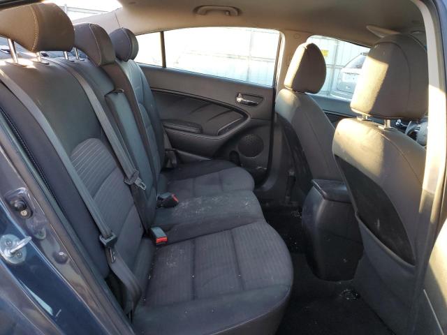 Photo 10 from auction – 2016 KIA FORTE LX with VIN KNAFX4A6XG5584028