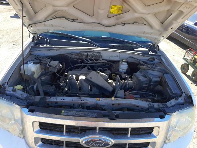 Photo 11 from auction – 2008 FORD ESCAPE XLT with VIN 1FMCU03198KE69394