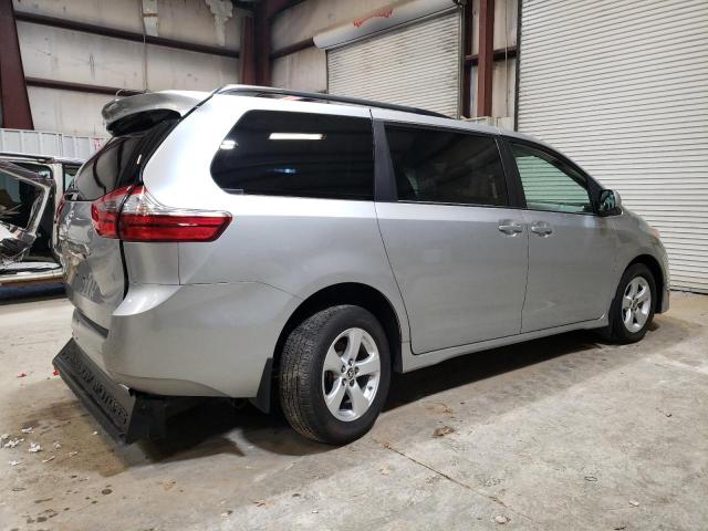 Photo 3 from auction – 2020 TOYOTA SIENNA LE with VIN 5TDKZ3DC8LS066639
