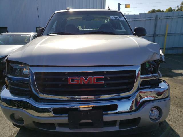 Photo 5 from auction – 2005 GMC NEW SIERRA with VIN 2GTEK19B051207509