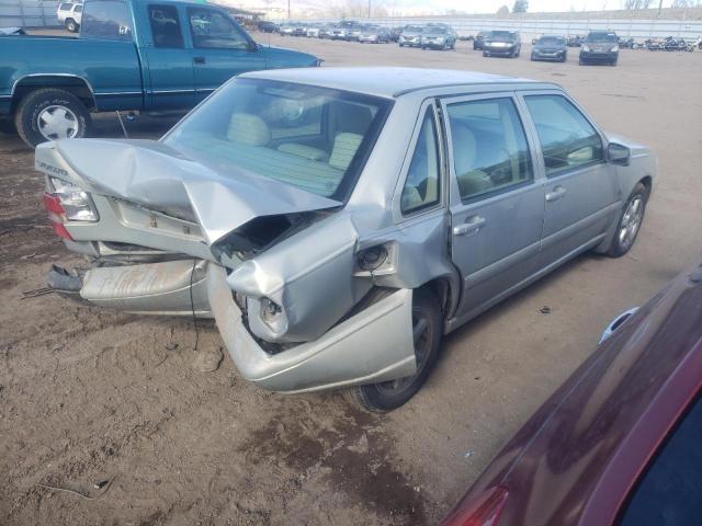 Foto 3 de la subasta – 2000 VOLVO S70 BASE con VIN YV1LS61J4Y2664135