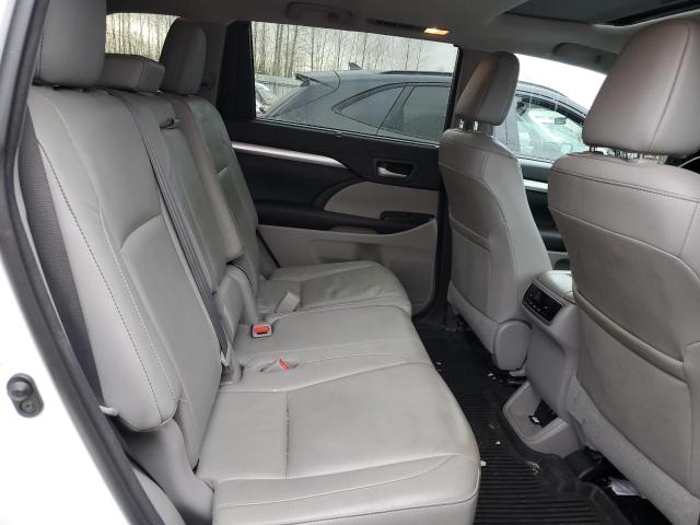 Photo 11 from auction – 2017 TOYOTA HIGHLANDER with VIN 5TDJGRFH7HS022278