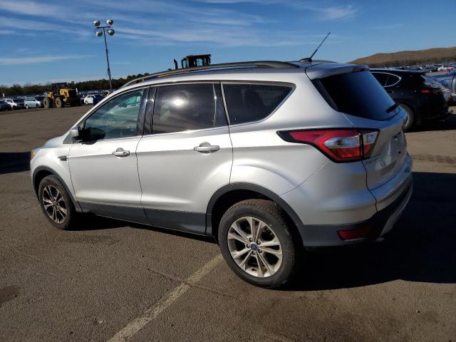 Photo 2 from auction – 2017 FORD ESCAPE SE with VIN 1FMCU9GD4HUD70950