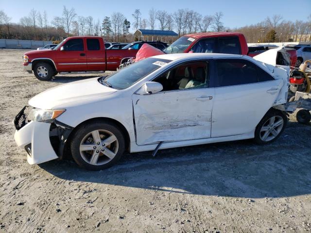 TOYOTA CAMRY L/SE 2014 with VIN 4T1BF1FKXEU802444 - Photo from auction