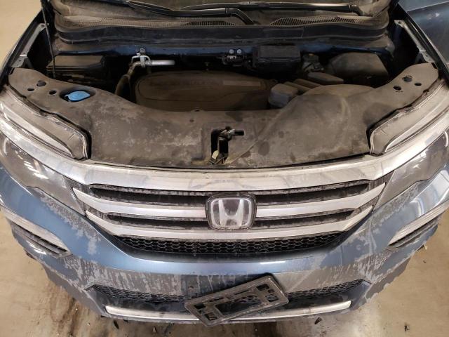 Photo 12 from auction – 2017 HONDA PILOT ELIT with VIN 5FNYF6H05HB079879