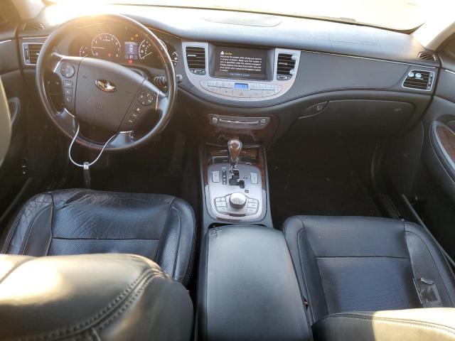 Photo 8 from auction – 2011 HYUNDAI GENESIS 4. with VIN KMHGC4DFXBU119595