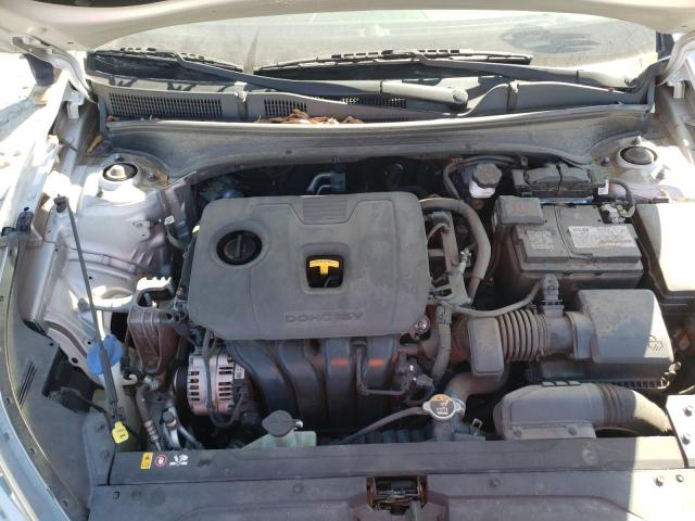 Photo 11 from auction – 2019 KIA FORTE FE with VIN 3KPF24AD4KE041030