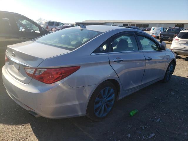 Photo 3 from auction – 2011 HYUNDAI SONATA SE with VIN 5NPEC4ACXBH138647