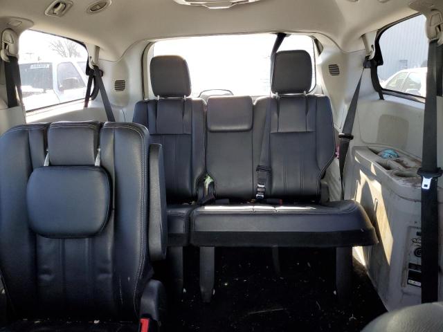 Photo 10 from auction – 2013 CHRYSLER TOWN & COU with VIN 2C4RC1BG7DR815239