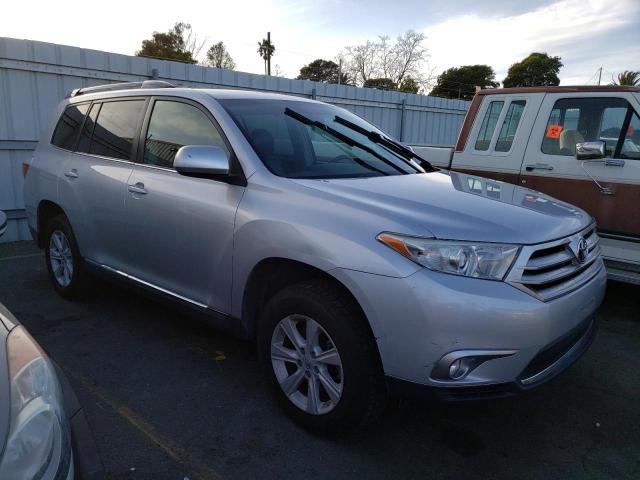 Photo 4 from auction – 2012 TOYOTA HIGHLANDER with VIN 5TDZK3EH9CS068123