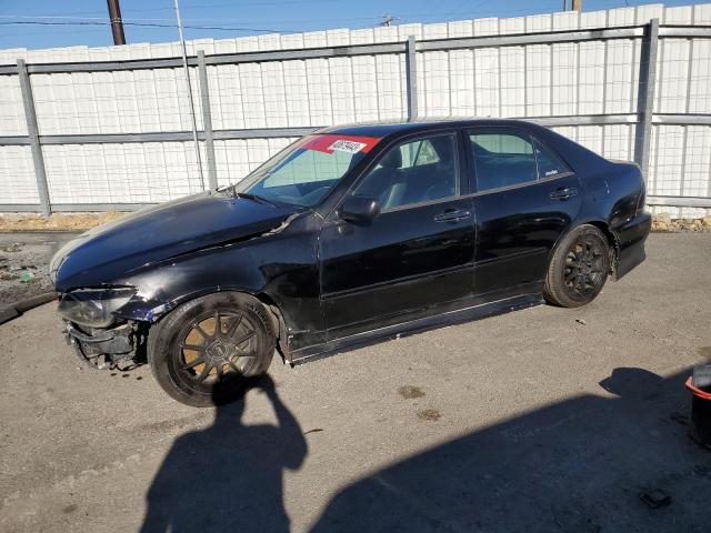 LEXUS IS 300 2001 with VIN JTHBD182110013185 - Photo from auction
