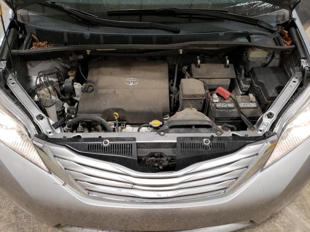 Photo 12 from auction – 2015 TOYOTA SIENNA LE with VIN 5TDKK3DC0FS540690