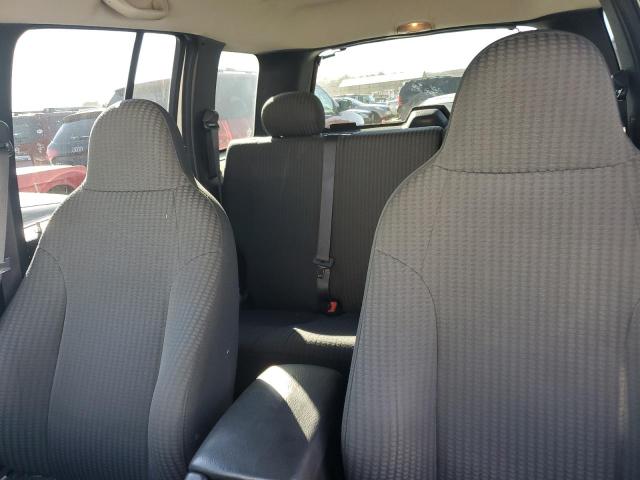 Photo 10 from auction – 2002 JEEP LIBERTY SP with VIN 1J4GK48K92W119388