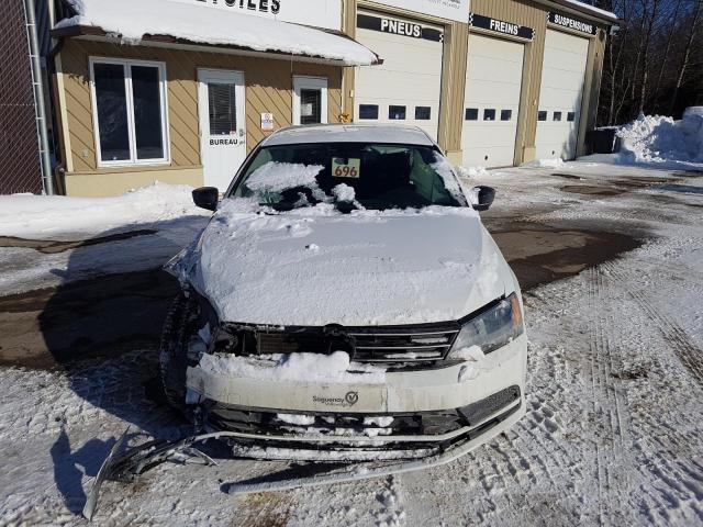 Photo 5 from auction – 2015 VOLKSWAGEN JETTA BASE with VIN 3VW1K7AJ7FM417312