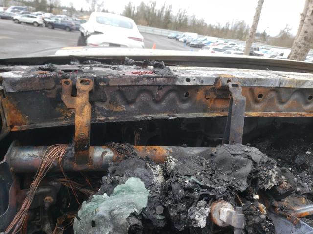 Photo 9 from auction – 1997 FORD THUNDERBIR with VIN 1FALP62W4VH100663