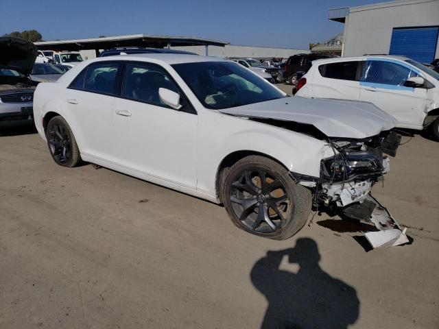 Photo 4 from auction – 2021 CHRYSLER 300 S with VIN 2C3CCABG5MH529339