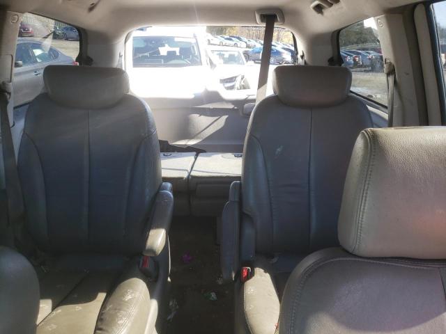 Photo 10 from auction – 2007 HYUNDAI ENTOURAGE with VIN KNDMC233176036815