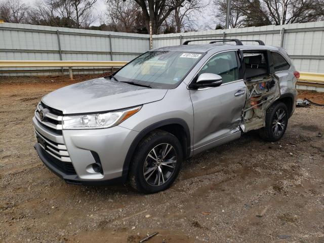 TOYOTA HIGHLANDER 2017 with VIN 5TDZARFH5HS028164 - Photo from auction
