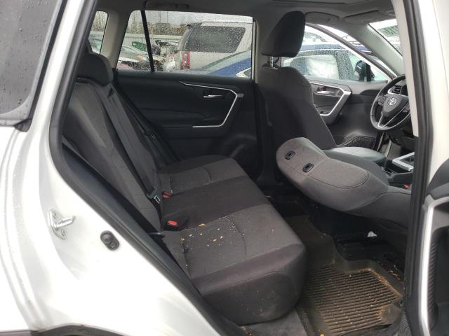 Photo 11 from auction – 2021 TOYOTA RAV4 XLE with VIN 2T3P1RFV7MC166070