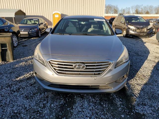 Photo 5 from auction – 2016 HYUNDAI SONATA SE with VIN 5NPE24AF5GH304495
