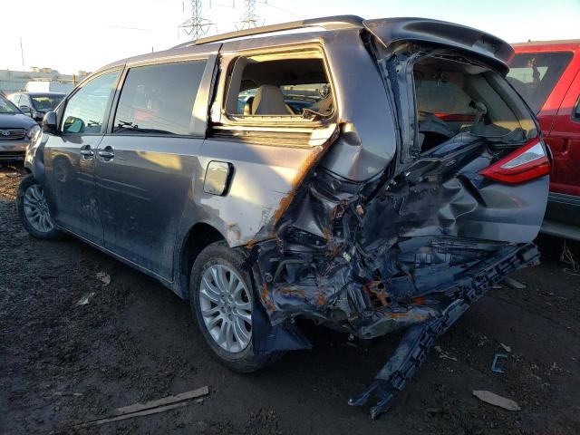 Photo 2 from auction – 2016 TOYOTA SIENNA XLE with VIN 5TDYK3DC6GS715732