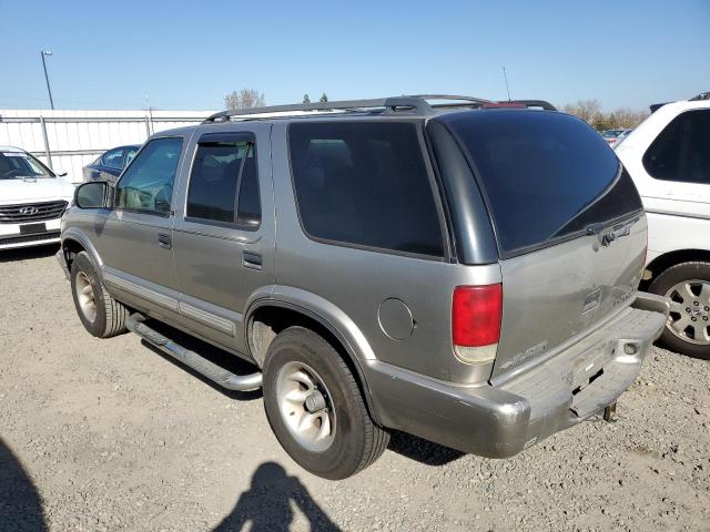 Photo 2 from auction – 2001 CHEVROLET BLAZER with VIN 1GNCS13W912222451