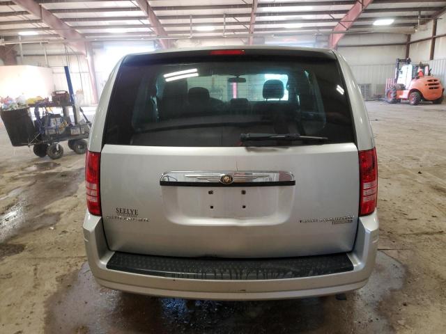 Photo 6 from auction – 2010 CHRYSLER TOWN & COU with VIN 2A4RR2D1XAR344688
