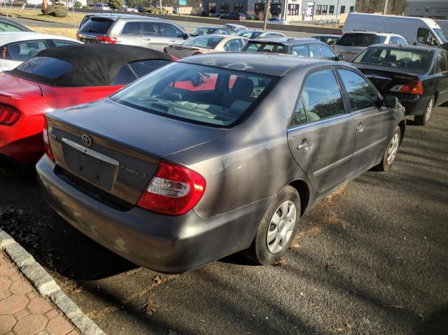 Photo 4 from auction – 2004 TOYOTA CAMRY LE with VIN 4T1BE32K84U916381