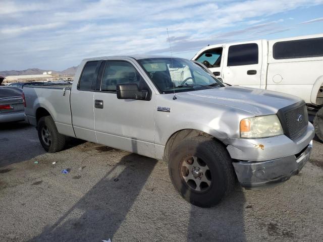 Photo 4 from auction – 2004 FORD F150 with VIN 1FTRX12W14NA44818