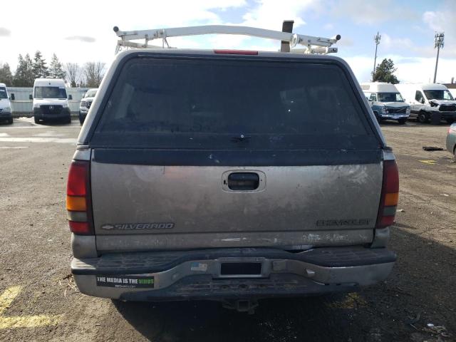 Photo 6 from auction – 2000 CHEVROLET SILVERADO with VIN 2GCEC19V6Y1348158