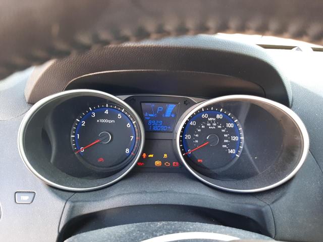 Photo 9 from auction – 2012 HYUNDAI TUCSON GLS with VIN KM8JUCAC8CU355266